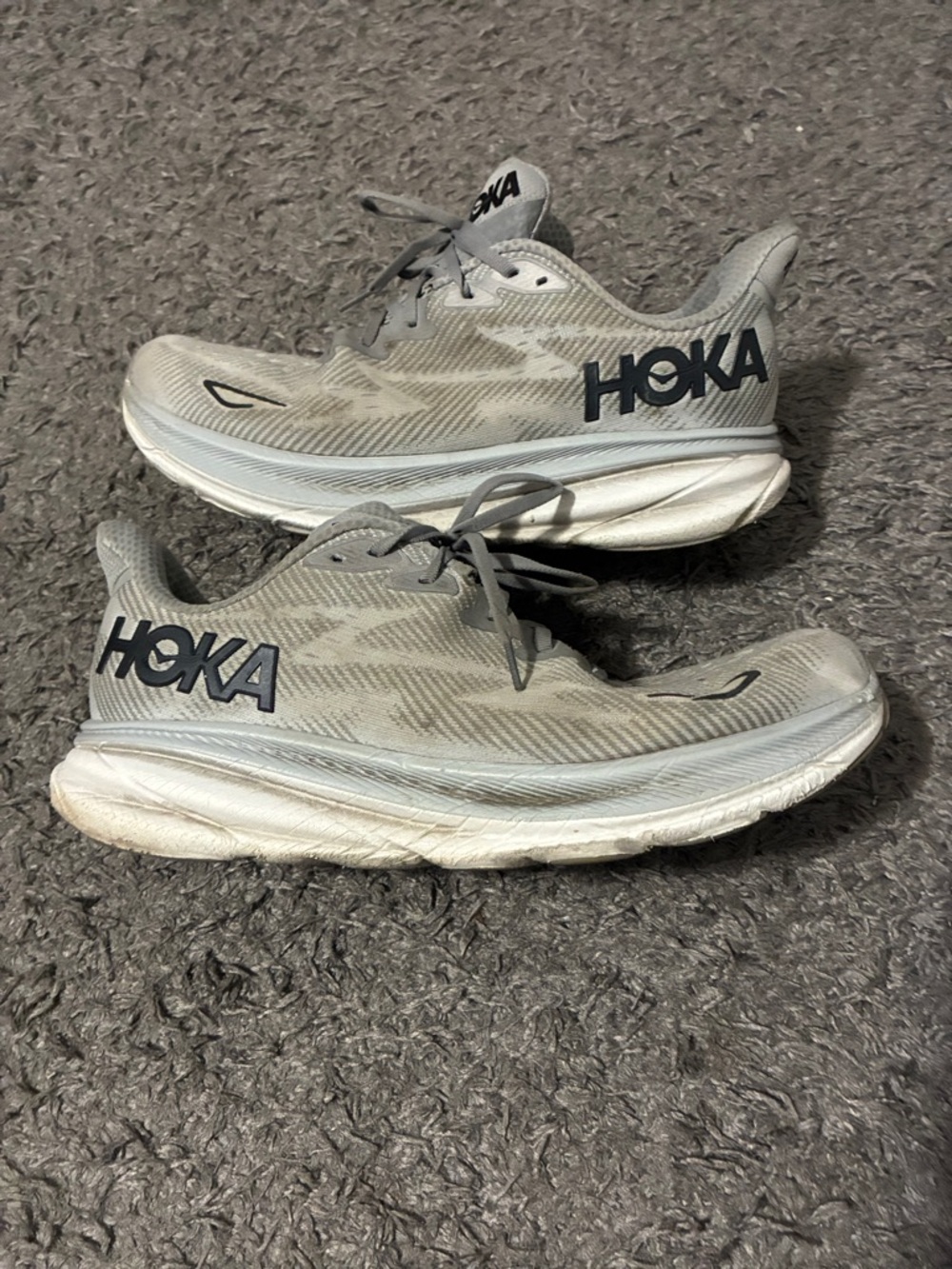 Hoka Clifton 9